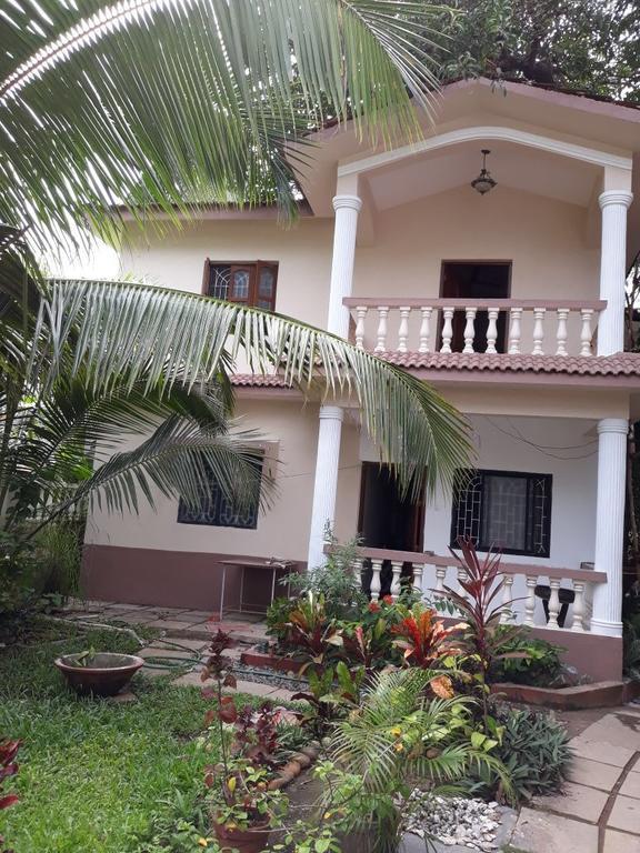 Agnelo'S Holiday Homes Candolim Buitenkant foto