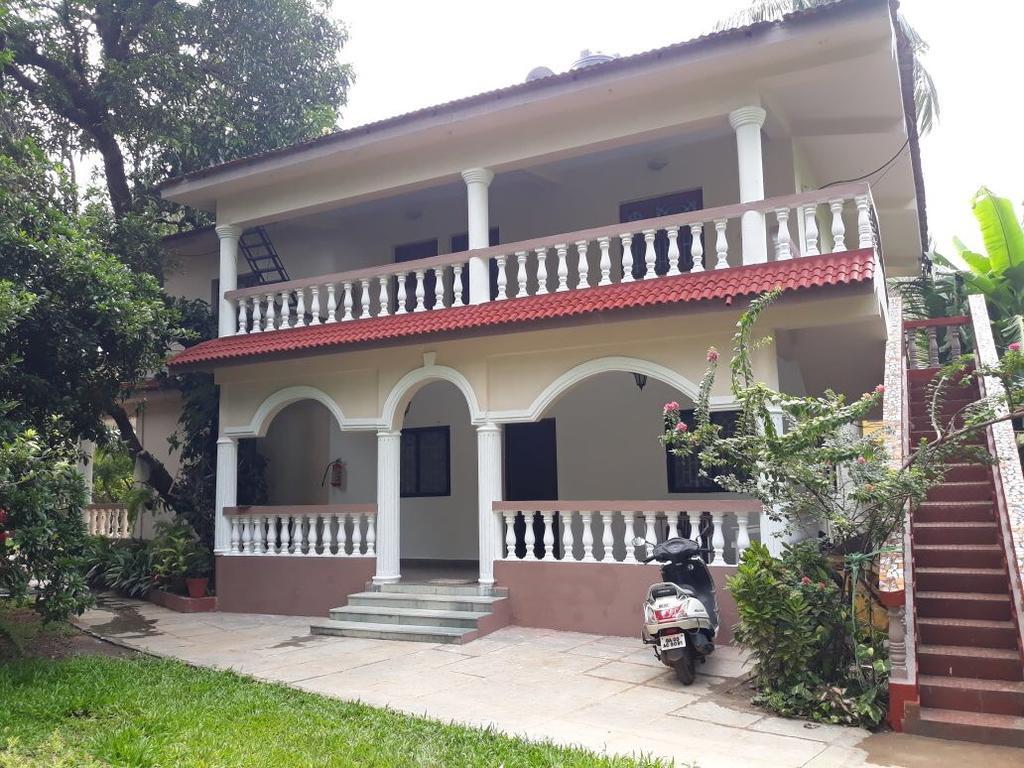 Agnelo'S Holiday Homes Candolim Buitenkant foto